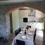 Giardino Sul Lago, La Vigna * נסו