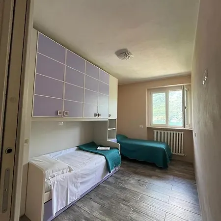 Ferienhaus Giardino Sul Lago, La Vigna