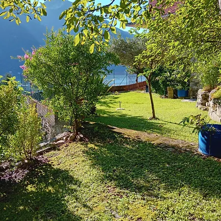 Giardino Sul Lago, La Vigna Дом отдыха Нессо