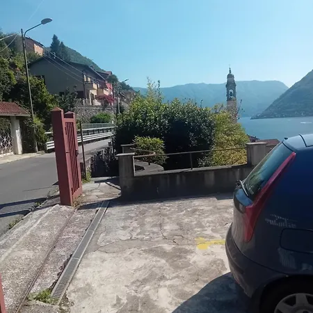 別荘 Giardino Sul Lago, La Vigna *